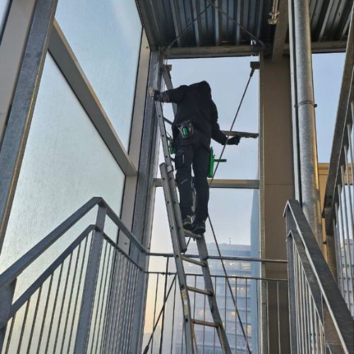 Glasbewassing in amsterdam